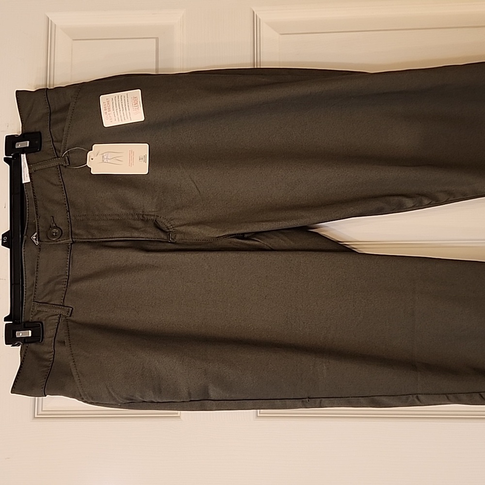 St. John's Bay capris